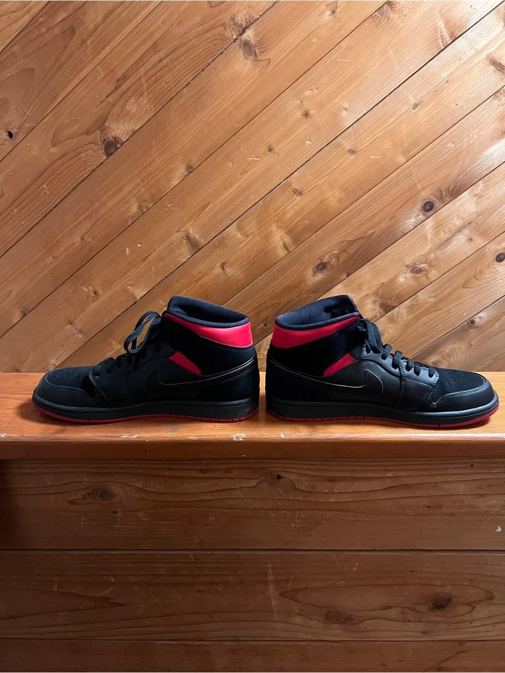 NIKE Air Jordan 1 Retro Mid “Last Shot” Men’s  11.5